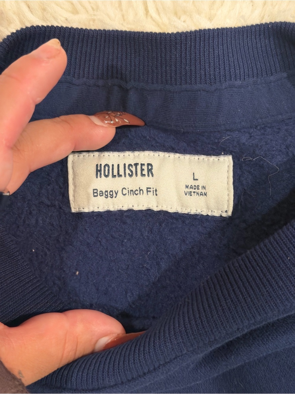 Hollister Navy & White Crewneck Sweatshirt - Picture 4 of 4